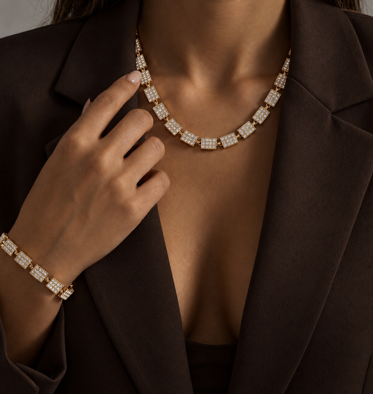 Collier Victoria