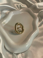 Bague Dorée Avec Gros Anneau Irrégulier 3cm longueur externe