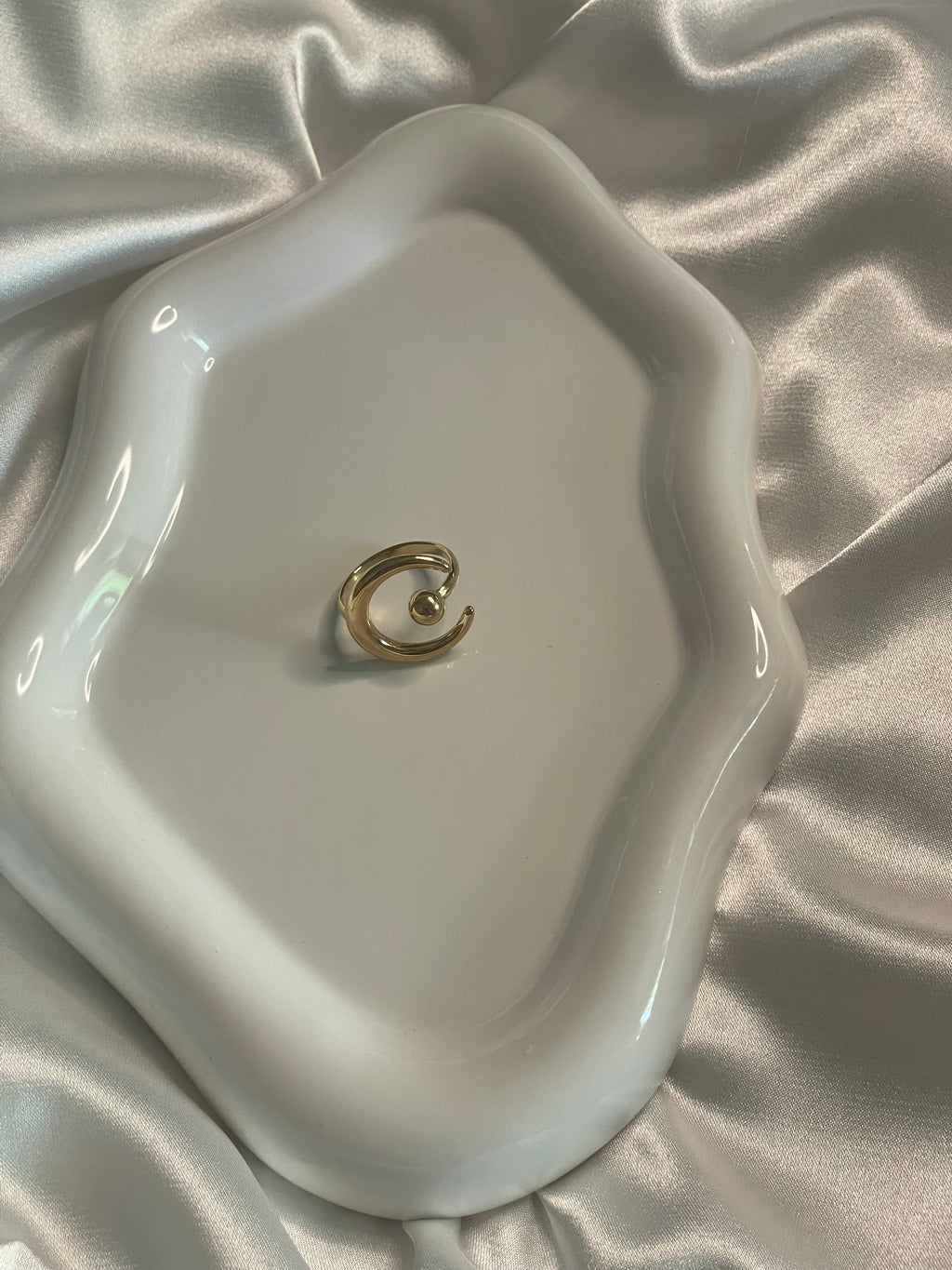 Bague Dorée Ouverte Lune Et Boule Brillante