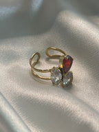 Bague Dorée Avec Strass Clair Et Rouge