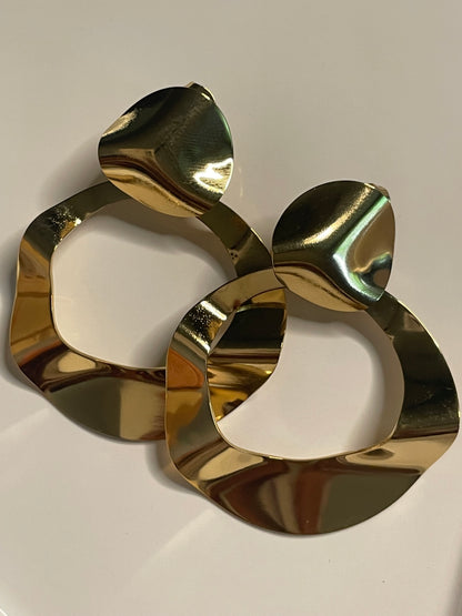 Boucles d'Oreilles Dorées Cercle et Disque.