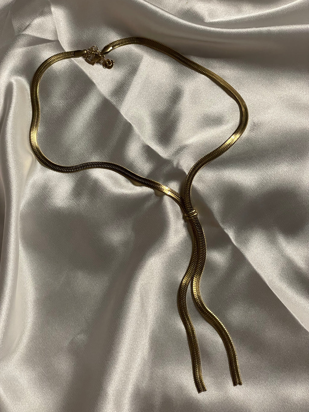 Collier Doré Chaîne Serpent Plate en Y mode cravate