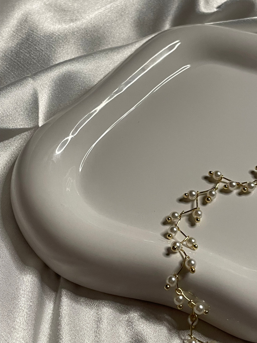 Collier Ras Du Cou Doré Multi Perles V Ajustable Longueur 30 cm Et Rallonge 10 cm