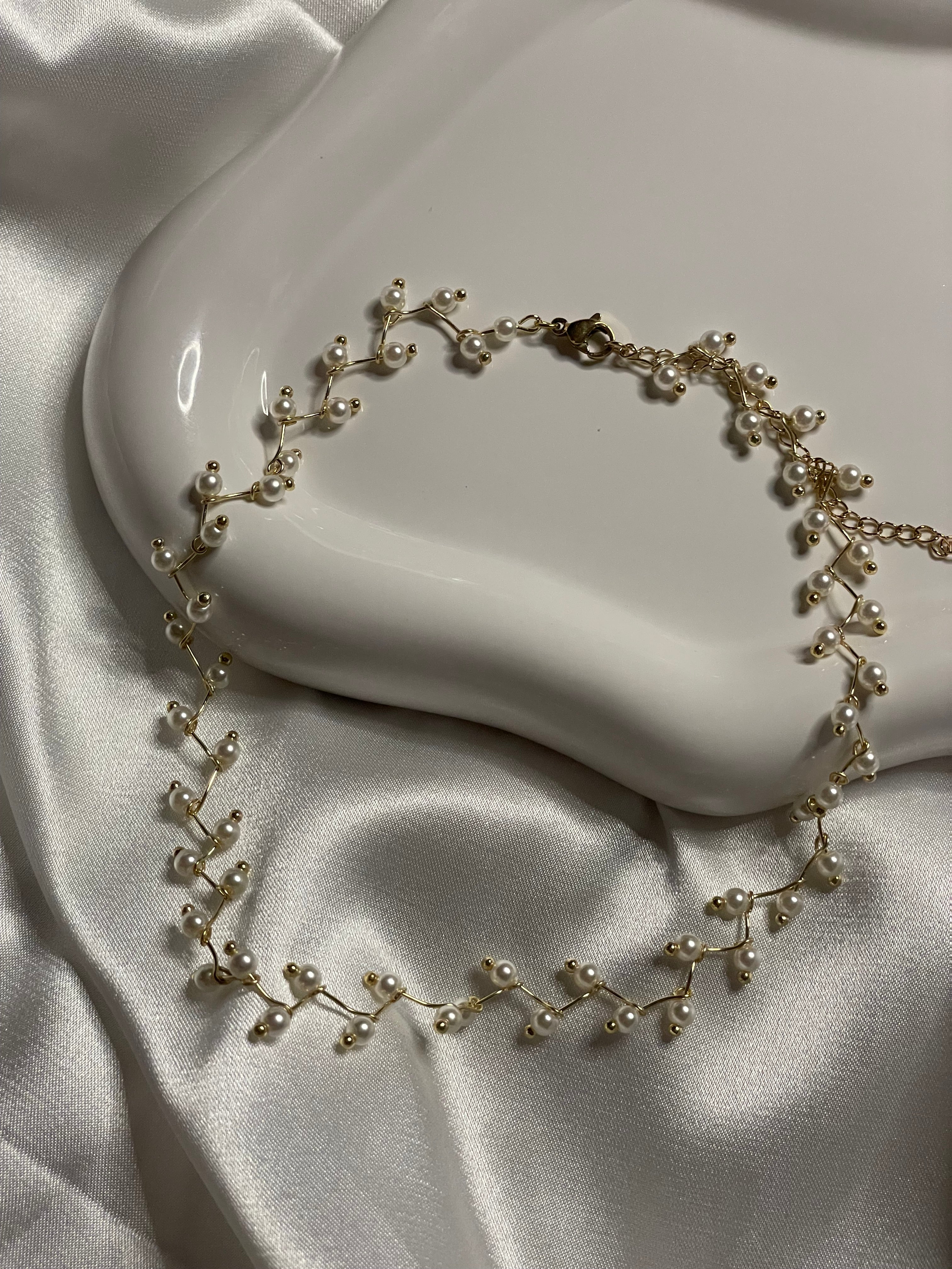 Collier Ras Du Cou Doré Multi Perles V Ajustable Longueur 30 cm Et Rallonge 10 cm