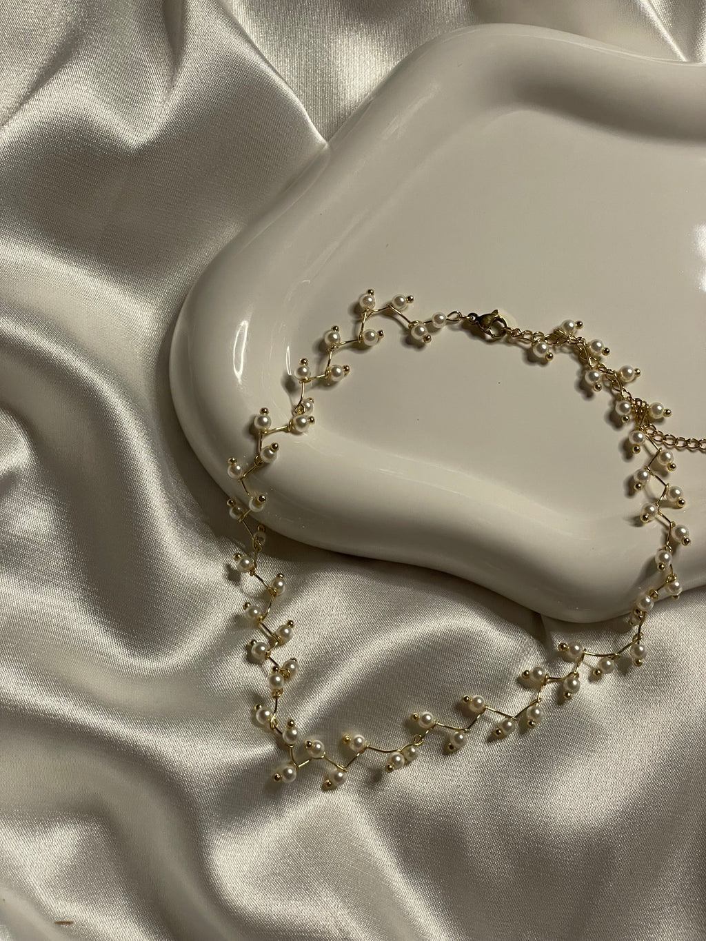 Collier Ras Du Cou Doré Multi Perles V Ajustable Longueur 30 cm Et Rallonge 10 cm