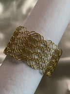 Bracelet Doré Manchette Ouverte Tressée Ondulée