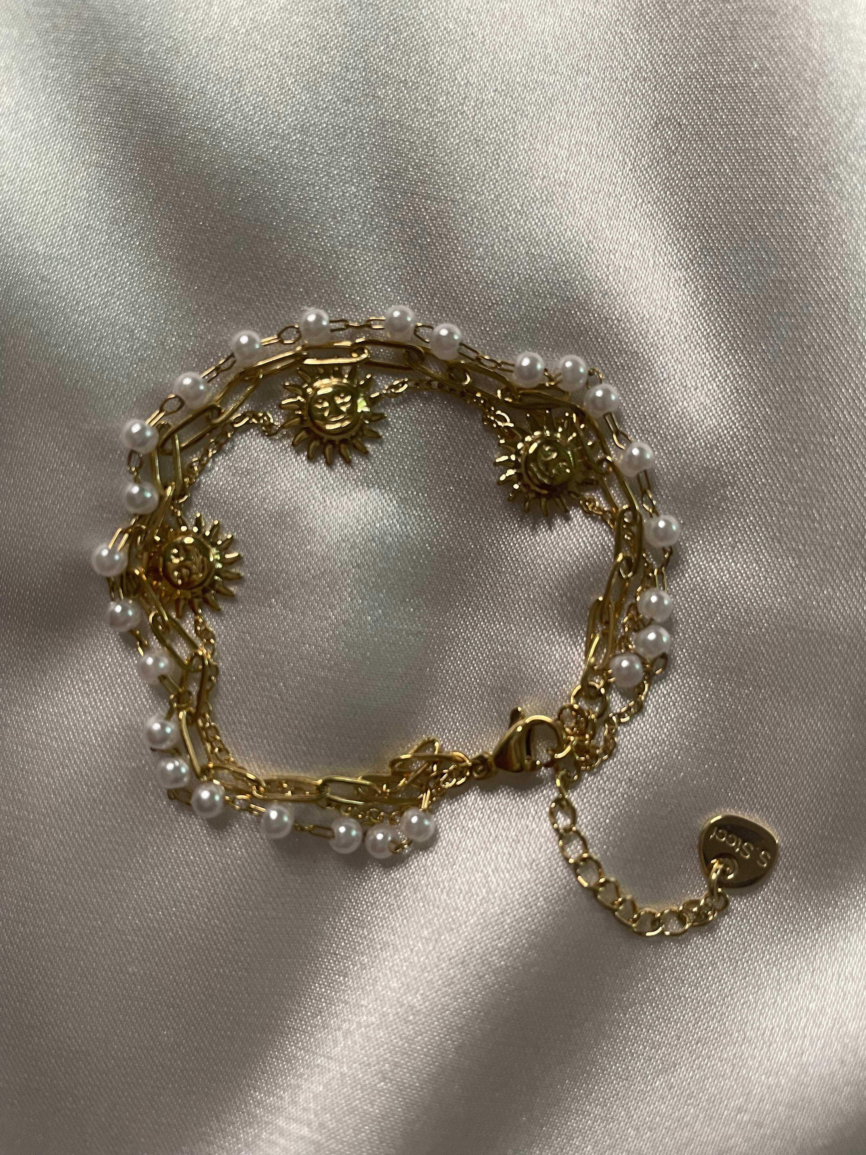  Triple Chaînes Dorées Avec Motif Soleil Et Perles Blanches