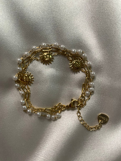  Triple Chaînes Dorées Avec Motif Soleil Et Perles Blanches