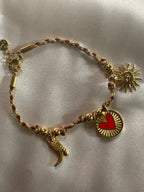Bracelet Doré Tressé Marron Avec Pendentifs Soleil Cœur Et Botte